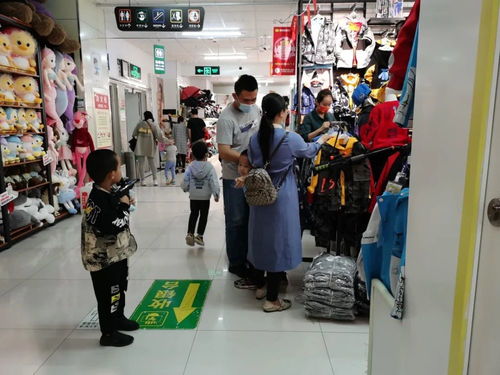 衡水市民國慶假期多元生活紀實 從烹飪美食到服裝消費